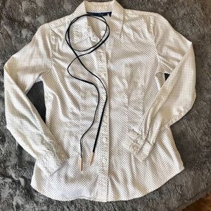 (Apt. 9) Polka-dot Button Down